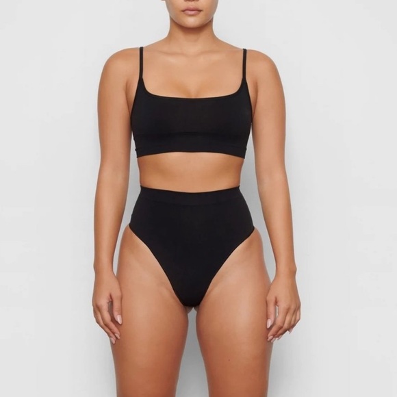 SKIMS Sculpting High Waisted Thongs Bundle of 3 in Taupe, Brown, Black (S) - Picture 2 of 16